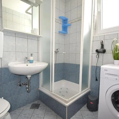 Apartman Sunny By Interhome *